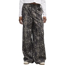 P694005 Puma Sport Anımal Aop Pants Kadın Eşofman Altı Siyah