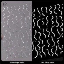 Kazan Hobi 3D Reflektif Efekt Nail Art Sticker Model, 19 (55881-19) 3033