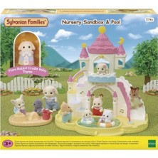 S'82 5746 Sylvanian Families Havuz ve Kum Havuzu Oyun Seti +3 Yaş