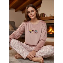 Yare Mantar Detaylı Pembe Kadife Pijama Takımı