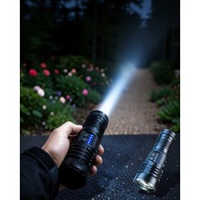 Astraltech Yüksek Güçlü LED El Feneri Taşınabilir Dayanıklı Aydınlatma Cihazı