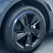 Belirtilmemiş Tesla Model Y Juniper (2025+) Uyumlu 19 Inç Uberturbine New Star Stil Jant Kapağı Seti - Siyah-Koyu Gri (4 Adet)