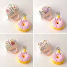 Mey İthalat Kupa; Donut Peluş Anahtarlıklı Porselen, Sürpriz 4 Farklı Modelden Biri, Hediyelik Sevimli Kupa ve Yumuşak Anahtarlık Seti (Asorti/karışık 1 Adet)
