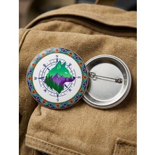 FikArt Pusula Üzerinde Bozkurt Başı Gökbörü Yol Gösteren Lider Kurt 58MM Buton Rozeti