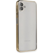 Bezos Samsung Galaxy A04 Kılıf Lensli Silikon - Gold