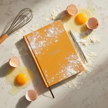 Üstüner Tarif Defteri – A5 Boyutunda Sert Kapaklı 100+ Tariflik Recipe Journal, Ölçü Tablosu, Not Alanı, Indeks ve Şef Soruları (Sarı)