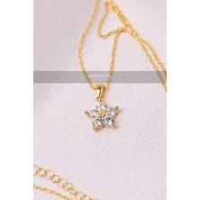 Zirkon Taşlı Gold Renk Manolya Model 925 Ayar Gümüş Kolye
