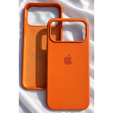iPhone 17 Pro Için Kılıf Lansman Logolu Içi Yumuşak Kadife 17 Pro Kılıfı Silikon Turuncu