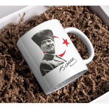FikArt Atatürk Tasarımlı Ay Yıldızlı Kupa Bardak