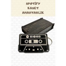 SaltanArt Kaset Şeklinde Spotify Anahtarlık Müzik Kodlu Kişiye Özel Ahşap Kutulu
