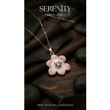 Serenity Mineli Renkli Çiçek Figür Çelik Kolye