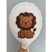 Renkli Masal Atölyesi Punch Işlemeli Aslan Desenli Balon Yastık