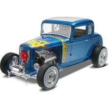 Revell 1932 Ford 5 Window Coupe 2n1