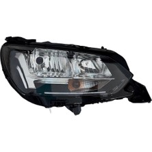 Peugeot 208/2008 2019-2022 Far Sağ
