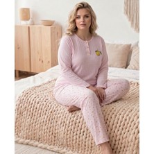 Kadın Kışlık Büyük Beden Nakışlı Desenli Yakası Düğmeli Uzun Kollu Pijama Takımı