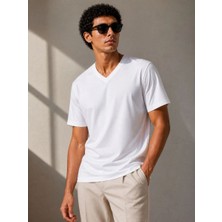 Erkek V Yaka Basic Tişört Kısa Kol Yazlık Regular Fit T-Shirt - Beyaz