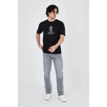 Erkek Baskılı T-Shirt Kısa Kol Bisiklet Yaka Regular Fit Rahat Kalıp Günlük Tişört - Siyah