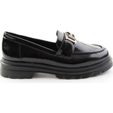 Bambi Siyah Kırışık Rugan  Kadın Loafer Ayakkabı K01997011312