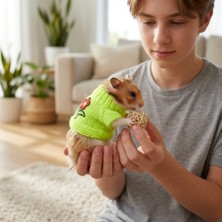 Lady Fify Hamster Için Çiçekli Yeşil Kazak