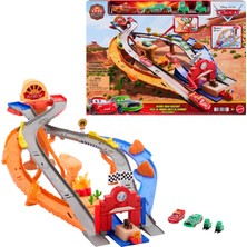Neva Home Şimşek Mcqueen, Chick Hicks ve 2 Pitty Takımı Aracı ile 2 Yarış Seçeneği Içeren Mattel Disney ve Pixar Cars Hızlı Kahramanlar Kurtarma Operasyonu ve Yarış Oyun Seti, JFL57