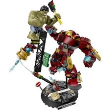 Mythriva Hulkbuster ve Hulk Karşılaşması: Eğlenceli Savaş Seti