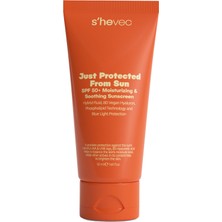 Mythriva She Vec Just Protected From Sun – Aydınlatıcı ve Leke Karşıtı Güneş Koruyucu Krem Spf 50