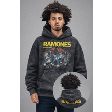 Fuddy Moda Unisex Oversize Rock Band Ramones Road To Run Ense Baskılı Kapüşonlu Yıkamalı Sweatshirt