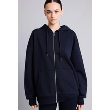 DeFacto Pamuklu Oversize Kapüşonlu Kalın Kumaş Sweatshirt V4233AZ26AU