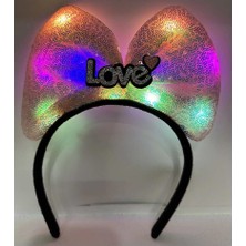 Evimdeyokyok LED Işıklı 3 Farklı Fonksiyonda Yanan Gümüş Love Yazılı Toz Pembe Fiyonk Taç 20X17 cm