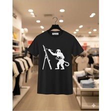 Playwear Play Wear Unisex Bol Kalıp Ressam Maymun Bisiklet Yaka Baskılı T-Shirt