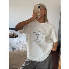 Kealvi Kadın Beyaz Espresso Martın Baskılı T-Shirt- Bisiklet Yaka