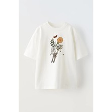 Nmg Tekstil Unisex Beyaz Oversize Pamuk Yaprak Tutan Çiçek El Baskılı Örme T-Shirt