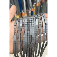 Uçar Doğal Taş Hematit Taşı Yassı Kare Kanallı Kesim Mat Gri 6x6mm Doğal Taş Dizi