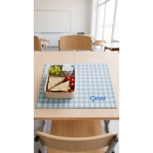 Kişiye Özel Isim Nakışlı Duck Kumaş Beslenme Örtüsü 45X35 cm – Su ve Leke Tutmaz Kumaş
