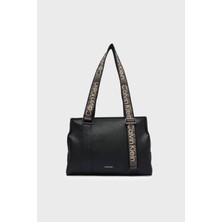 Calvin Klein Logolu Ayarlanabilir Askılı Çanta LV04F3644GUB1 Kadın Çanta LV04F3644G Ub1