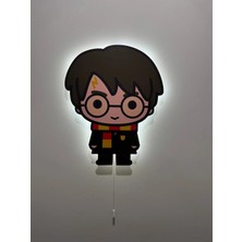 St. Morritz Dekoratif Ahşap Harry Potter Harry Karakteri Baskılı Gece Lambası 26*32