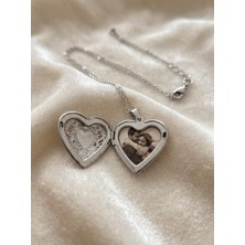 Moonpiece Collection Kişiye Özel Gümüş Kalpli Kapaklı Görsel Baskılı Kolye Hediye Sevgili Çelik Kolye