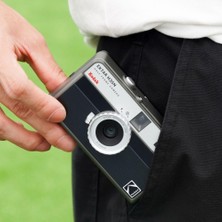 Store Kodak Ektar H35N Yarım Çerçeve Film Kamera, 35 Mm, Yeniden Kullanılabilir, Odaksız, Ampul Fonksiyonu, Dahili Yıldız Filtresi, Kaplamalı Geliştirilmiş Lens (Film ve Aaa Pil Dahil Değildir) (Çizgili