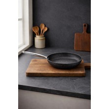 St. Morritz Black Line Granit Tava 22 cm