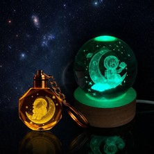 Pileli Store Işıklı Renk Değiştiren Cam Küre - Işıklı Anahtarlık Hediye Seti - Ay Üzerinde Oturan Astronot Tasarımlı