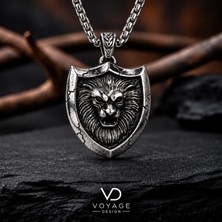 Voyage Accessory Paslanmaz Çelik Kabartma Kalkan Detaylı Kral Aslan Kolye