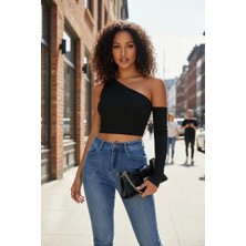 Çamaşır Kenti Kadın Siyah Modern Fit Tek Omuz Detaylı Uzun Kol Crop Top Bluz