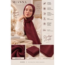 Mianna Kendinden Desenli Şal Bordo – 4 Mevsim – Başta Kayma Yapmaz – Nefes Alan Kumaş – 70X180 cm