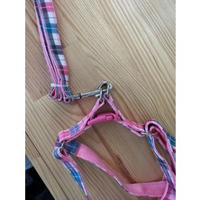 Doglife Metal Klipsli, Pembe Ekose Desenli Göğüs Tasması