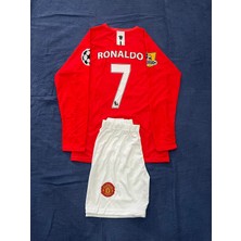 Belirtilmemiş Manchester United Uzun Kol Cristiano Ronaldo Kırmızı Renk Çocuk Forma Şort Seti