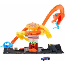 Hot Wheels Pizza Dükkanında Kobra Saldırısı Oyun Seti HTN81