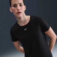 Nike One Classic IB9408-010 Dri-Fıt Kısa Kollu Kadın Tişört - Siyah