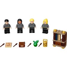 LEGO Harry Potter 40419 Hogwarts Öğrencileri Aksesuar Seti 53 Parça Hediyelik Eğlenceli Oyun