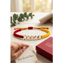 Crystal Atelier Efsane 5. Yıldız Sarı Kırmızı Taraftar Bileklik – Ayarlanabilir El Yapımı Makrome (Hematit)