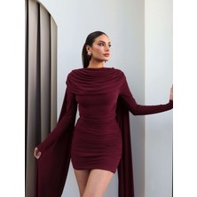 Esra Helvacı Drapeli Omuz Pelerinli Mini Elbise